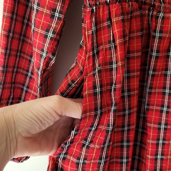 Old Navy Seersucker Mini Dress Small Red Black Tartan Plaid Long Sleeve Holiday - Picture 4 of 4